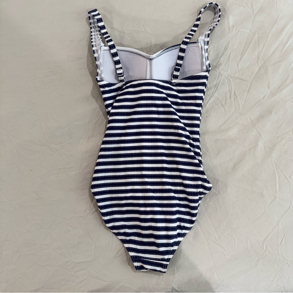 Nip Tuck  Joanne Twist‎ Striped One Piece Swimsuit - Picture 5 of 14